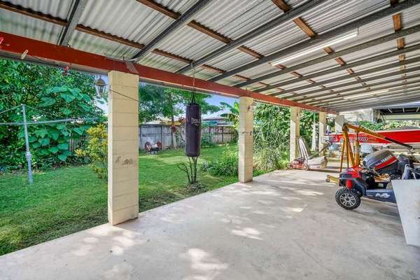 10 Ulambi Close, White Rock - Thumbnail 6