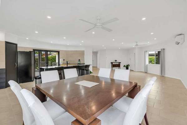 11 Allinga Close, Bentley Park - Thumbnail 8