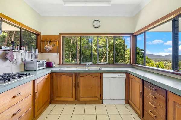 178 Sydney Close, Bayview Heights - Thumbnail 3