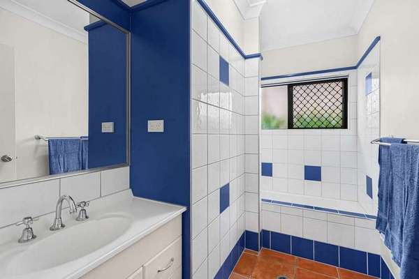 9 Rosella Close, Mount Sheridan - Thumbnail 6