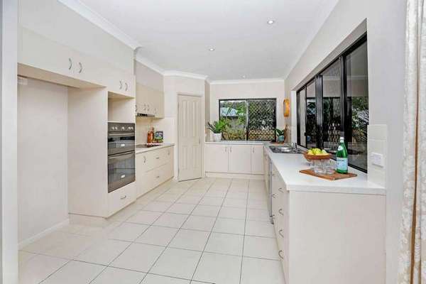 5-7 Wenlock Close, Mount Sheridan - Thumbnail 3