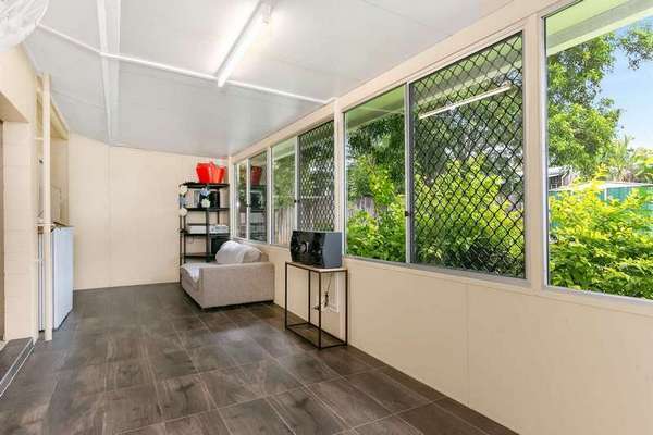 4 Sabine Close, Mount Sheridan - Thumbnail 7