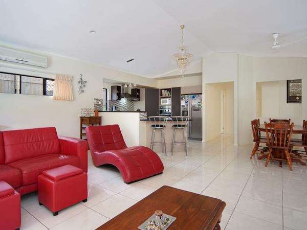 7 Redheart Close, Mount Sheridan - Thumbnail 6