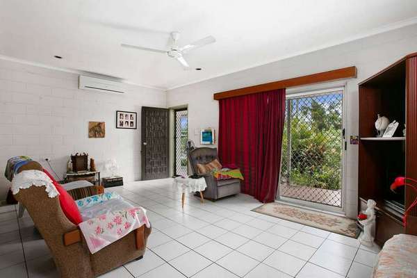 6 Kimba Close, White Rock - Thumbnail 3