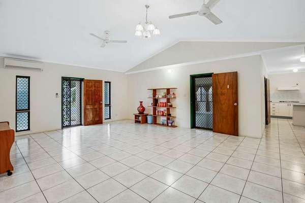 58 Idalia Road, Mount Sheridan - Thumbnail 3