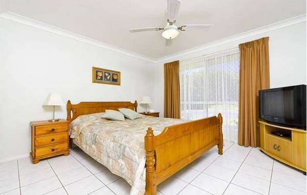 6 Candlenut Close, Mount Sheridan - Thumbnail 6