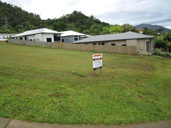 1621 Treetop Drive, Mount Sheridan - Image 1