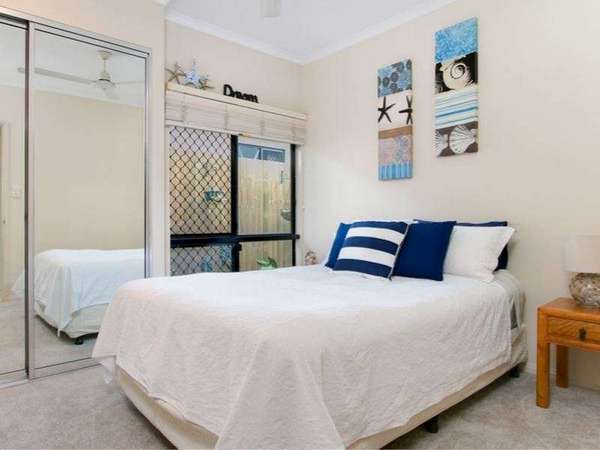 6 Redheart Close, Mount Sheridan - Thumbnail 6