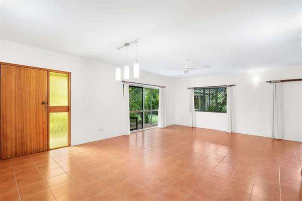 63 Foster Road, Mount Sheridan - Thumbnail 7