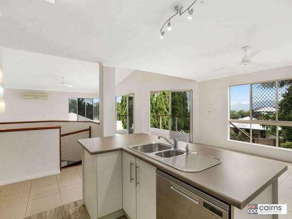 13 Claridge Close, Mount Sheridan - Thumbnail 3
