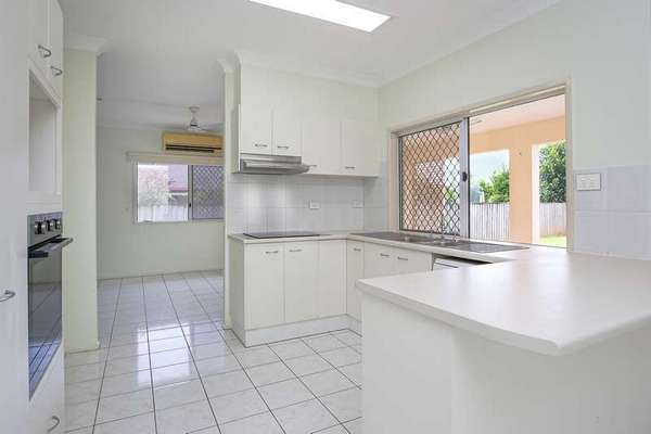 4 Clohesy Court, Kanimbla - Thumbnail 3