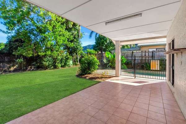 11 Bromley Close, Mount Sheridan - Thumbnail 4