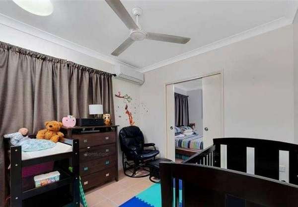 24 Goldberg Close, White Rock - Thumbnail 6