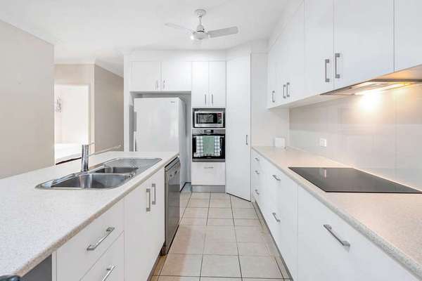 69 Booyong Drive, Mount Sheridan - Thumbnail 5