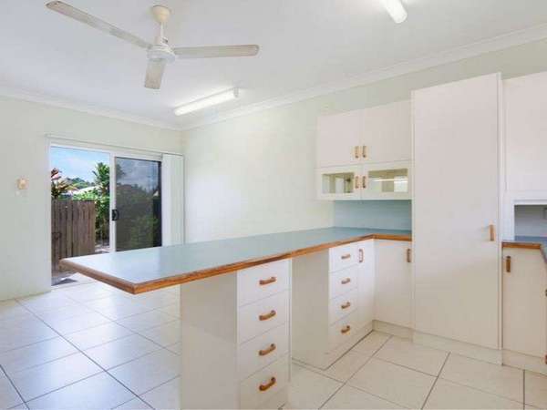 1/438 Mulgrave Road, Earlville - Thumbnail 2