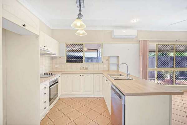 3 Coronata Court, Mount Sheridan - Thumbnail 3
