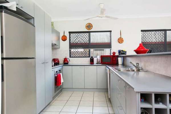 49 Monsoon Terrace, Mount Sheridan - Thumbnail 2