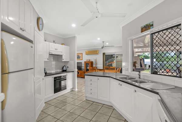 2 Hay Street, Mount Sheridan - Thumbnail 2