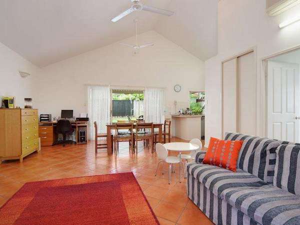 32 Butterfly Close, Mount Sheridan - Thumbnail 2