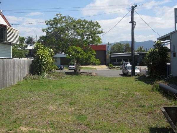 222 Draper Street, Parramatta Park - Thumbnail 3