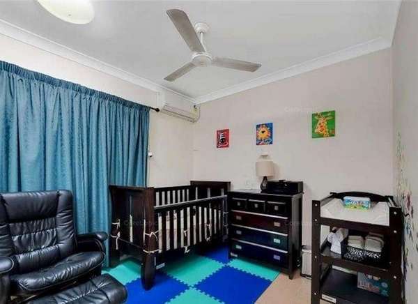 24 Goldberg Close, White Rock - Thumbnail 7
