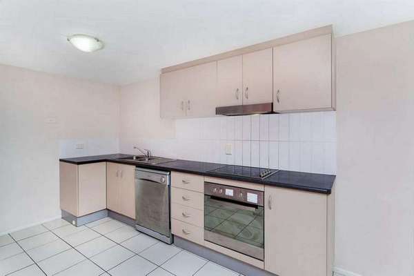 25/82-86 Martyn Street, Parramatta Park - Thumbnail 2