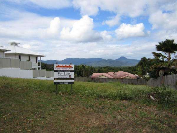 6 Claridge Close, Mount Sheridan - Thumbnail 2
