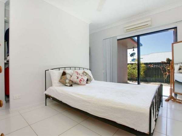 7 Rosella Close, Mount Sheridan - Thumbnail 8