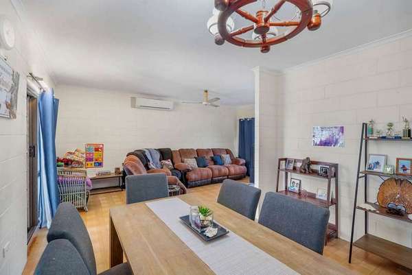 10 Ulambi Close, White Rock - Thumbnail 2