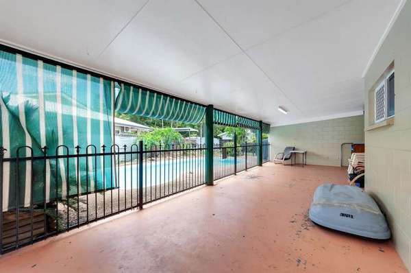 42 Golden Grove Drive, Bentley Park - Thumbnail 8