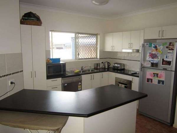 87 Monsoon Terrace, Mount Sheridan - Thumbnail 2