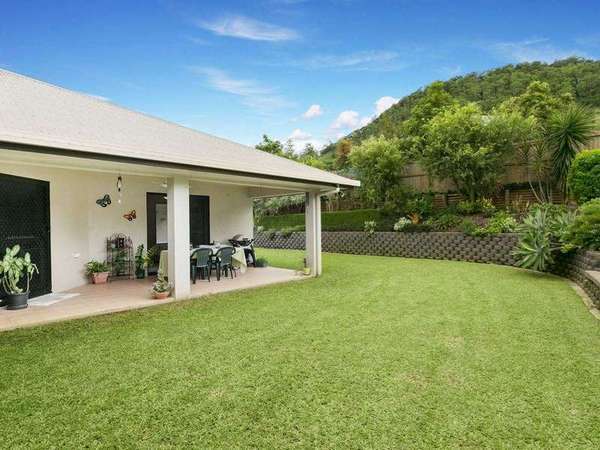 14 Alpinia Terrace, Mount Sheridan - Thumbnail 4
