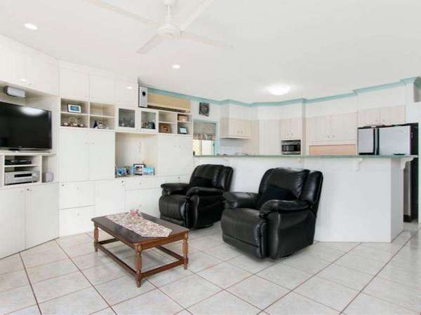 7 Aspen Close, Mount Sheridan - Thumbnail 6