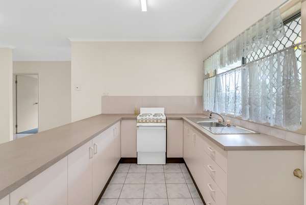 8 Lizard Street, Mount Sheridan - Thumbnail 3