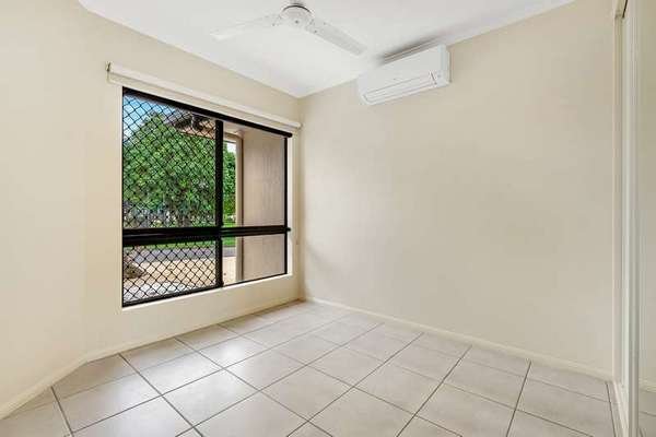 15 Lakefield Street, Mount Sheridan - Thumbnail 8