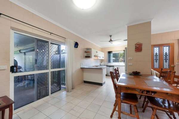 42 Golden Grove Drive, Bentley Park - Thumbnail 7