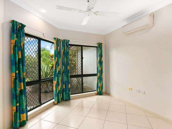 11 Melville Close, Mount Sheridan - Thumbnail 7