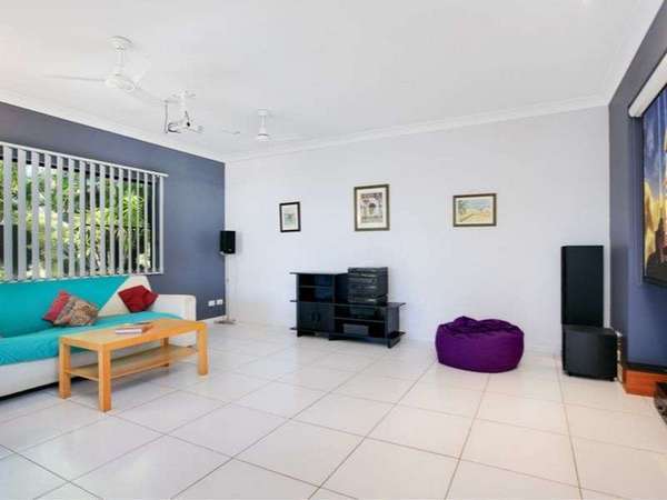 7 Rosella Close, Mount Sheridan - Thumbnail 3
