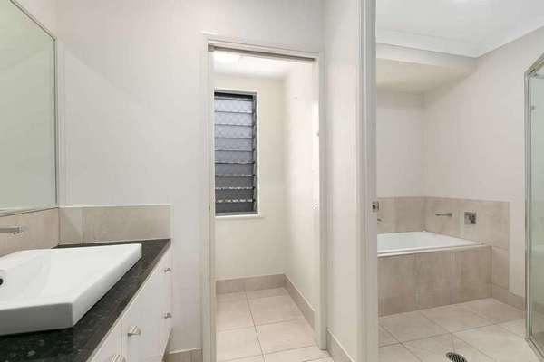 39 McEachan Street, Edmonton - Thumbnail 5