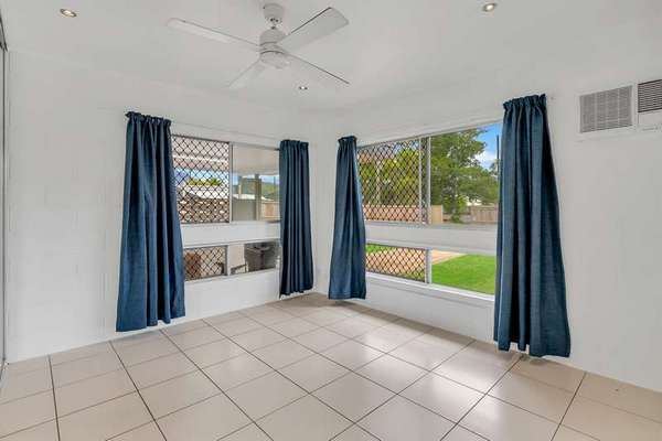 1 Perkins Street, Manoora - Thumbnail 5