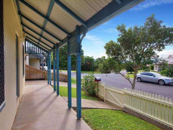 22 Pumila Close, Mount Sheridan - Thumbnail 2