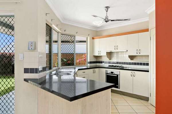 10 Bromley Close, Mount Sheridan - Thumbnail 3