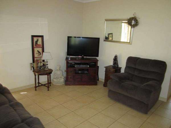 11 Alpinia Terrace, Mount Sheridan - Thumbnail 7
