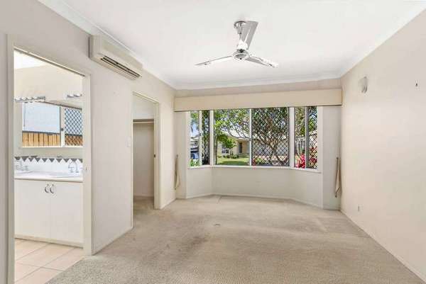 10 Bromley Close, Mount Sheridan - Thumbnail 8