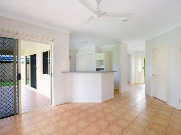 14 Scarlet Close, Mount Sheridan - Thumbnail 2