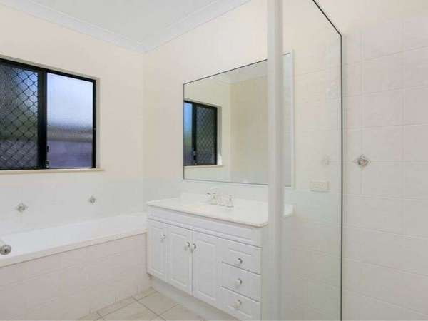 45 Benjamina Street, Mount Sheridan - Thumbnail 8