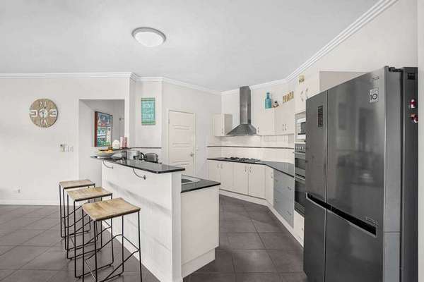 11-13 Benjamina Street, Mount Sheridan - Thumbnail 3