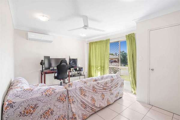 32 Coolamon Terrace, Mount Sheridan - Thumbnail 6