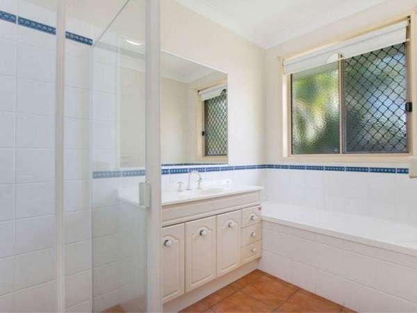 13 Mentana Close, Mount Sheridan - Thumbnail 8
