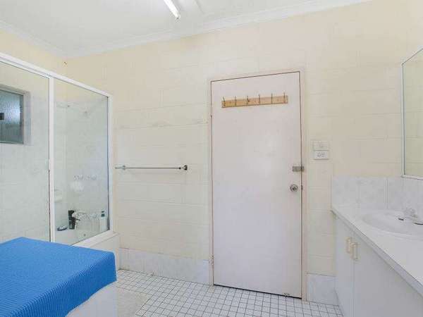 145 Barnard Drive, Mount Sheridan - Thumbnail 7